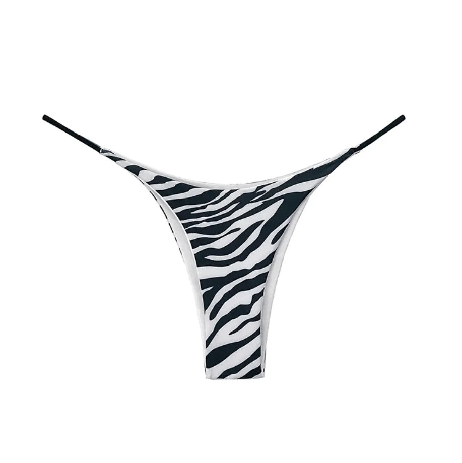 Women's thong panties in soft and breathable fabric