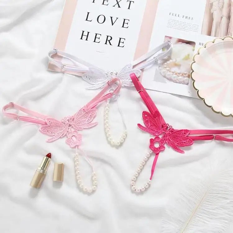 Butterfly lace thong with pearl details - Lauraxelle - Butterfly lace thong with pearl details - SECRET ROMANCE