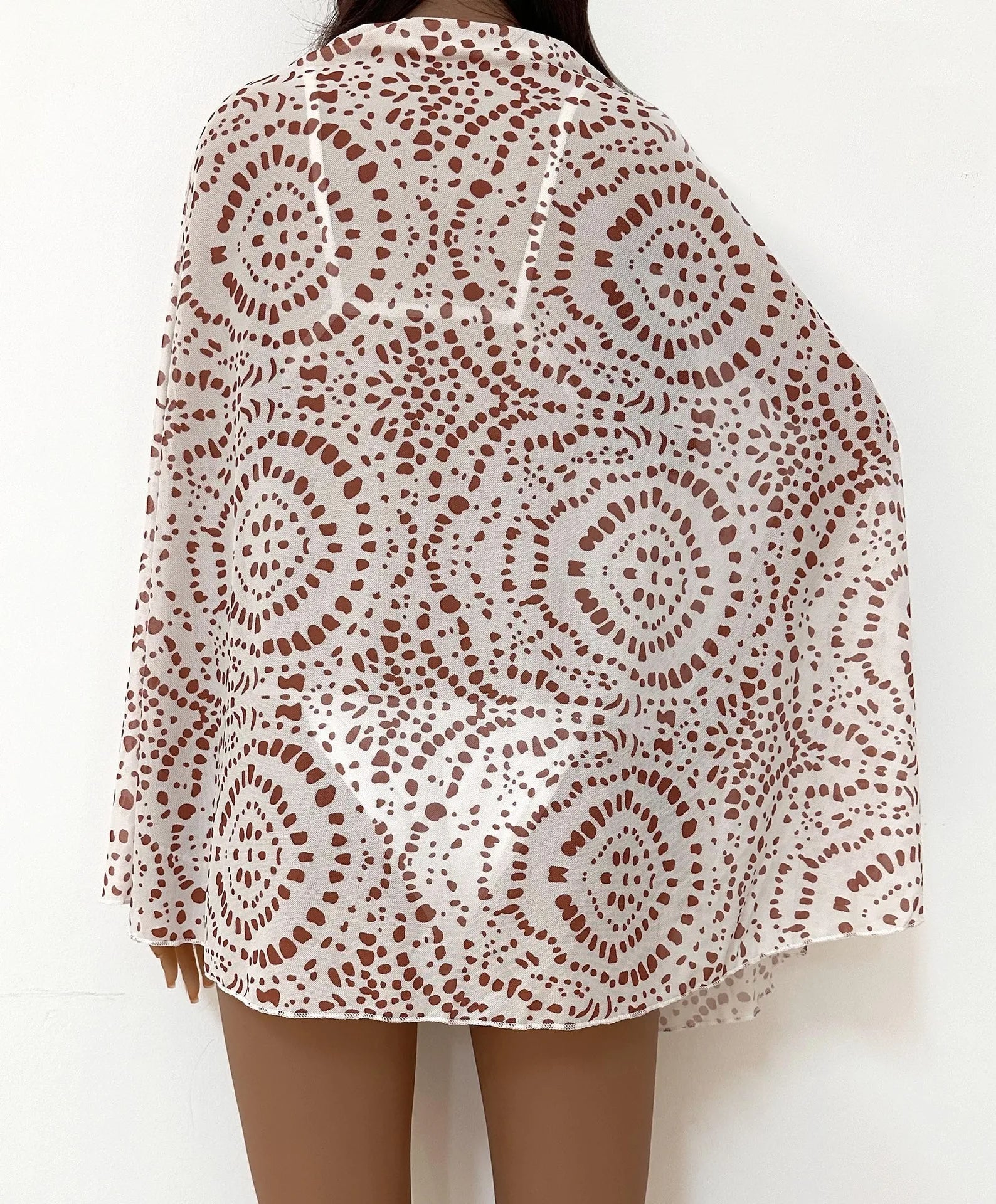 Elegant and Versatile Beach Pareo - Lauraxelle - Elegant and Versatile Beach Pareo - SECRET - GARDEN