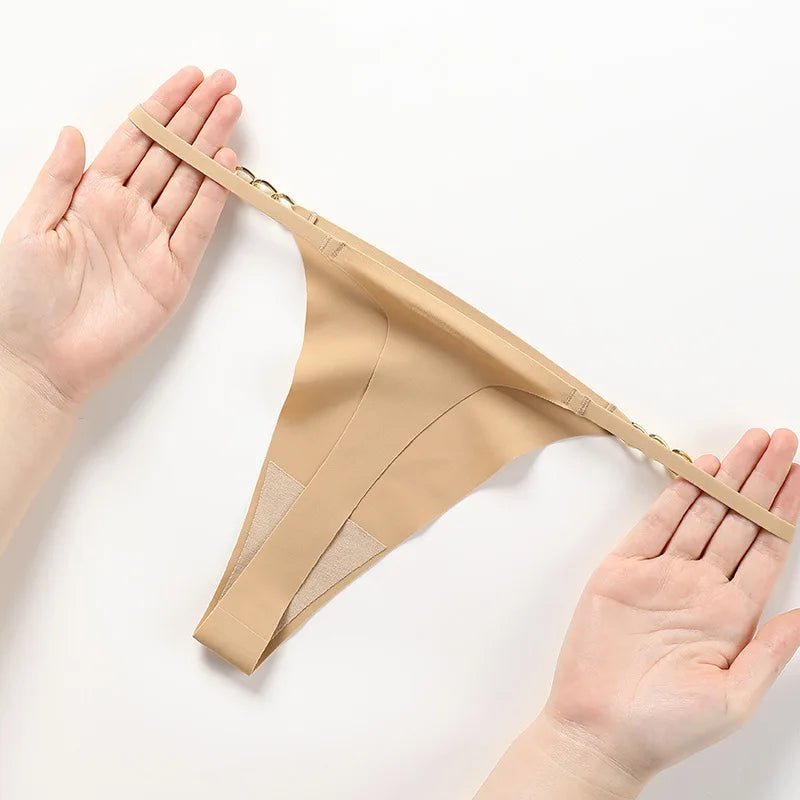 Seamless String with Gold Chain Details - Lauraxelle - Seamless String with Gold Chain Details - My Store - SECRET ROMANCE